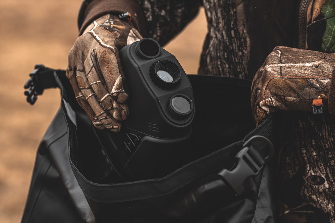 hunting night difference between night vision and thermal vision